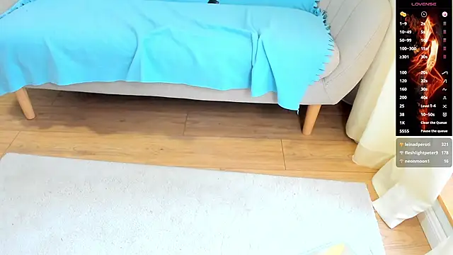 OliviaXXBuckley 现场XXX聊天