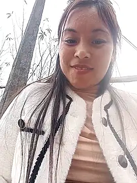 Alice-567 Adlı Modelin Canlı XXX Sohbeti