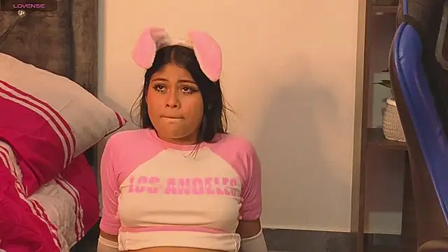 BadKittyy Chat XXX live