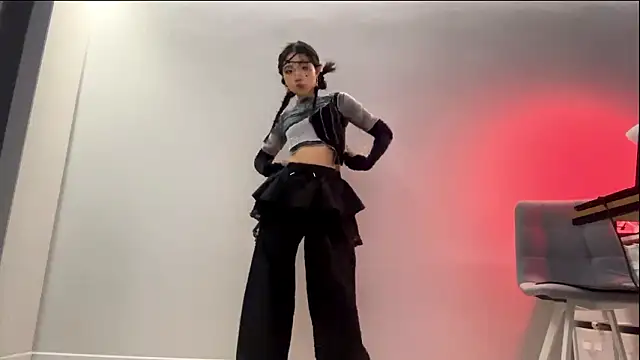 Chat +18 de SweetMiaXO ao vivo