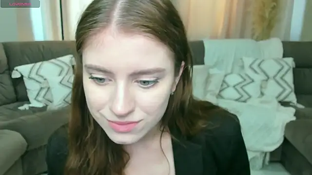 Erica_Kiss: онлайн-секс-чат