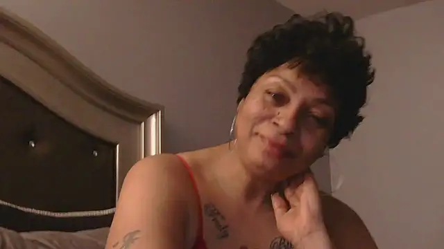 دردشة MSweetLindaParks الجنسية المباشرة