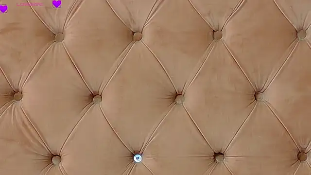 Czat XXX na żywo – CoraVex