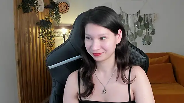 Chatroom XXX en direct de SaraDenars