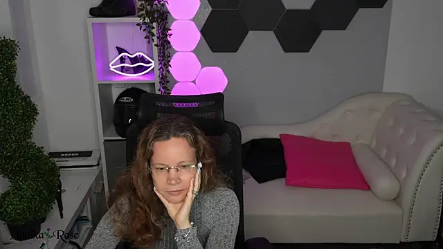AnnikaRose Live XXX-Chat