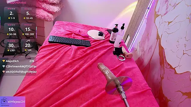 JessicaElowin Chat XXX live