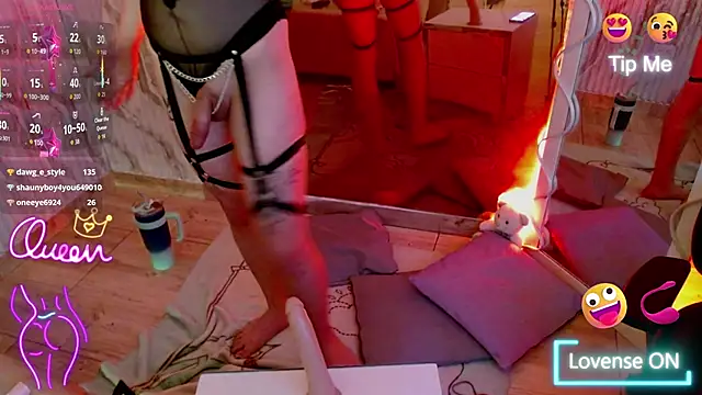 NOOAH_TAY: онлайн-секс-чат