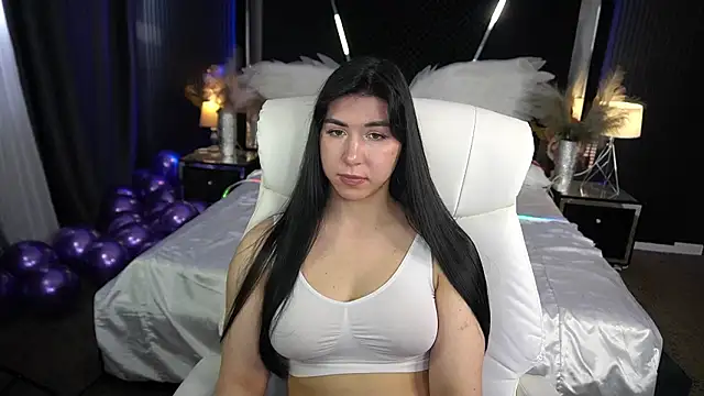 EmilyCandyyのライブXXXチャット