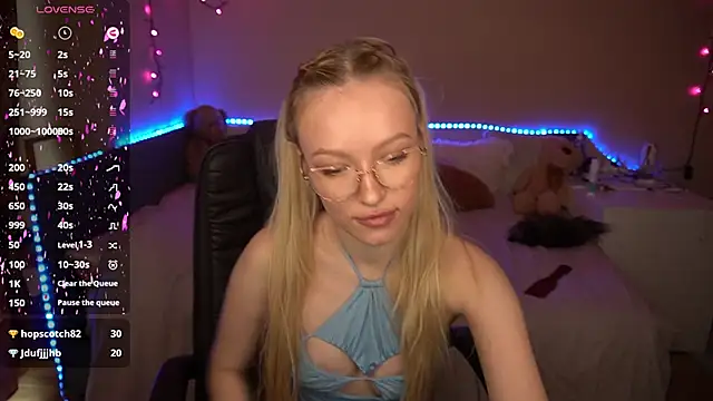 دردشة AmandaFiree الجنسية المباشرة