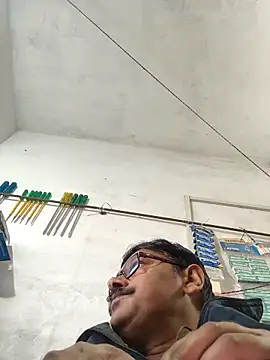 Czat XXX na żywo – Srmotrs