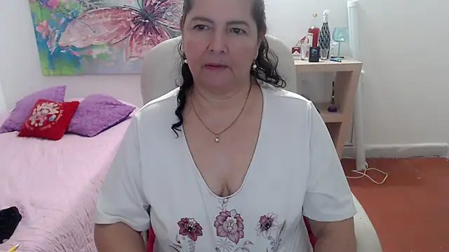 Онлайн чат XXX leonela_69