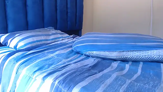 KinkyJXxX Live XXX-Chat