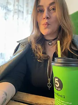 CrazyTori Live XXX-chat