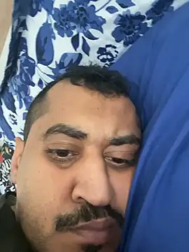 Layzie86 Adlı Modelin Canlı XXX Sohbeti