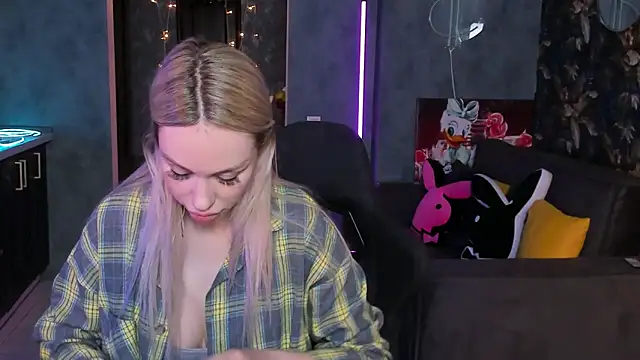 Blckmirrorr লাইভ XXX চ্যাট