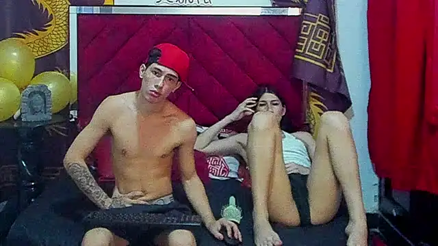 Pride_couple: απευθείας συνομιλία ΧΧΧ