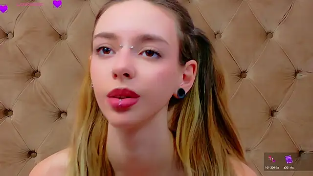 CoraVex: απευθείας συνομιλία ΧΧΧ