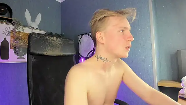 Webkamerová show AlexxSweet