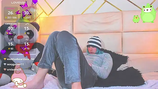 Kissa- live XXX chat