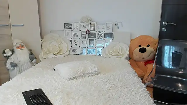 sweetemy4u Live XXX-Chat