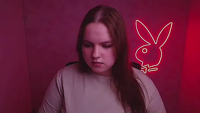 Kitty_Mia_KittyのライブXXXチャット