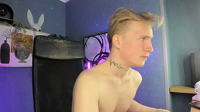 Webkamerová show AlexxSweet