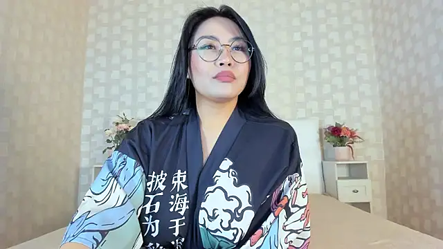 NatsumiHun: онлайн-секс-чат