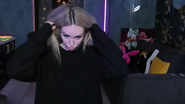 Blckmirrorr Live XXX-Chat