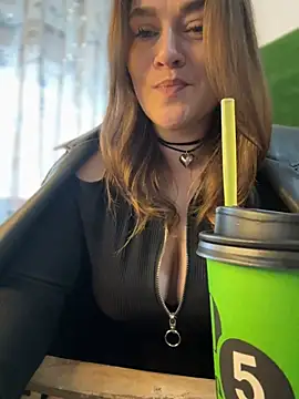 CrazyTori Chat XXX live