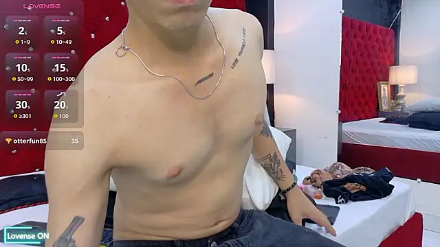 Czat XXX na żywo – Logan_Woods