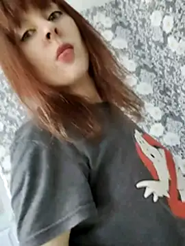 LarenaRuows Chat XXX live