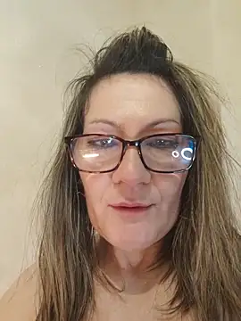 Lovely_Chiara 라이브 XXX 채팅