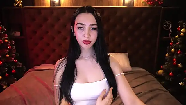 WildKittenX_: διαδικτυακό σόου στην κάμερα