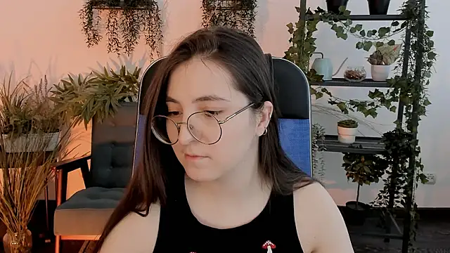 Chat +18 de VirtuallVoyant ao vivo