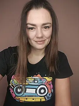 Chat +18 de KrissSexi ao vivo