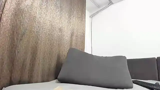 EmmaStward's Live XXX Chat