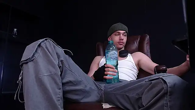 KaydenDrewのライブXXXチャット