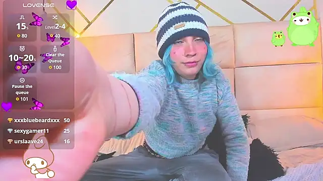 Kissa- Adlı Modelin Canlı XXX Sohbeti