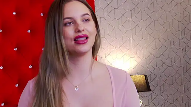 Ellsa_Jean_ Adlı Modelin Canlı XXX Sohbeti