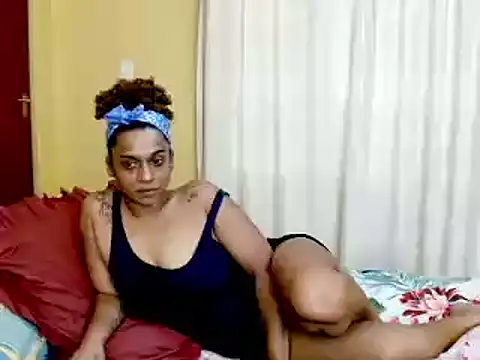 MiZzCreator Chat XXX in diretta