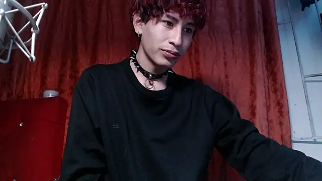 Živý XXX chat Alien_Twink