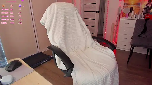 Ophelia_mm Chat XXX live