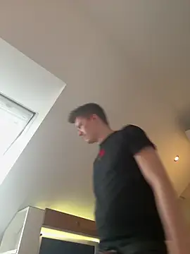 Chat XXX ao vivo de Toyjungee