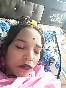 Chat XXX en directo de Bebby_-Doll