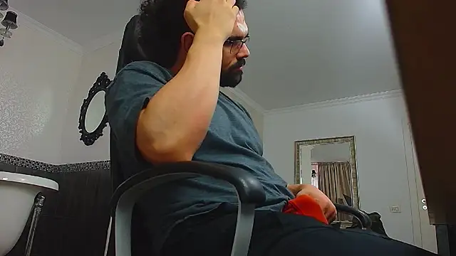 KysonRhodes live XXX chat