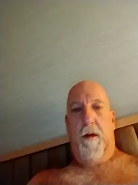 Yankeedave420 Adlı Modelin Canlı XXX Sohbeti