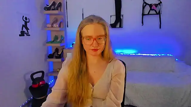 Chatroom XXX en direct de NancyHottie