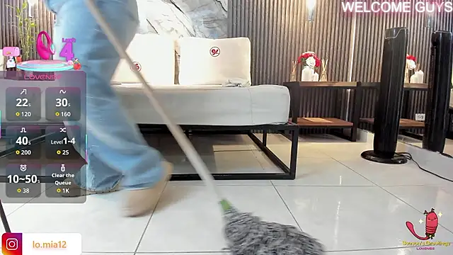 Chat +18 de julietha_taylor ao vivo