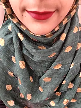 Chat XXX en directo de Indian-Aleena