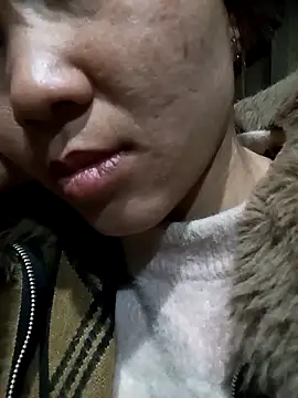 Chat XXX en directo de bonnie-00